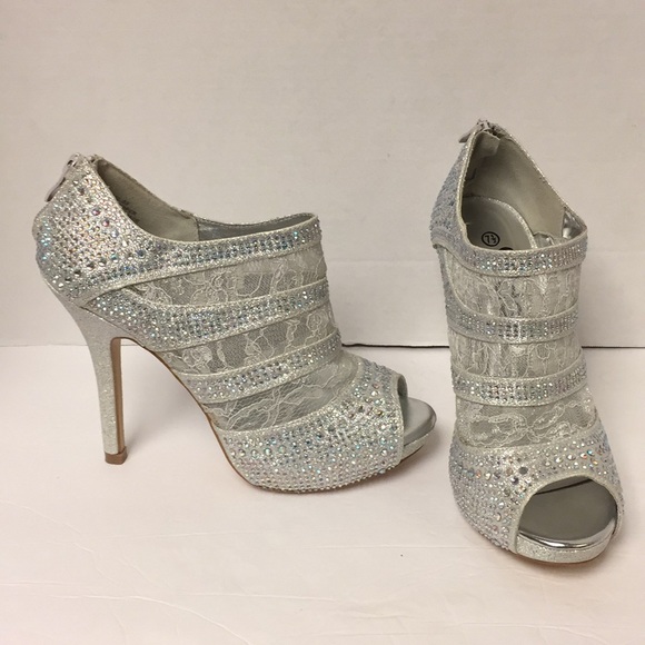 beautiful silver shoes